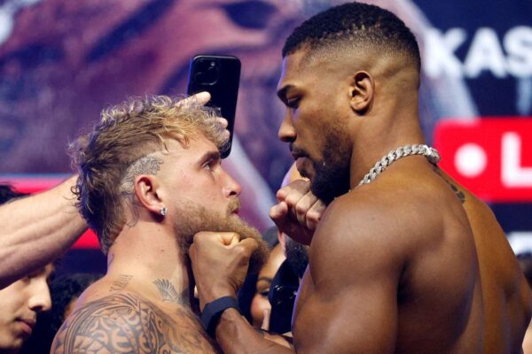 Anthony Joshua vs Jake Paul