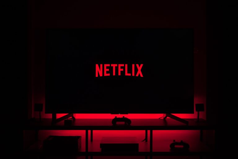 Warner Bros Internships, Netflix Reviewer, HBO Max VPN & New on HBO Max: Facts, Pros, and Cons If Netflix Truly Buys WB & HBO